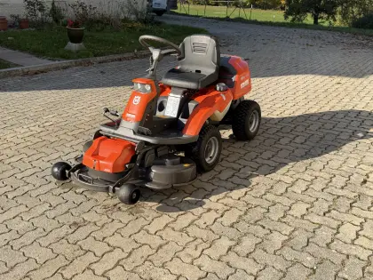 Husqvarna Rider 216T AWD, nur 17,8 Bstd. (R 216T AWD)