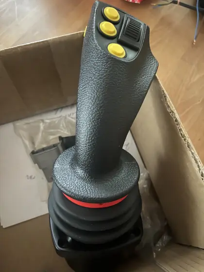 Danfoss Joystick Kran Rückewagen PVG 32