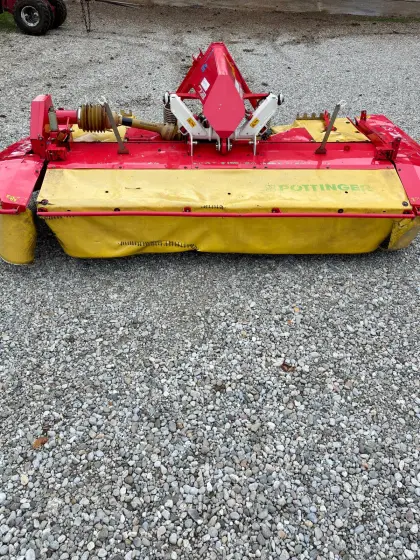 Pöttinger CAT 276F Frontmähwerk