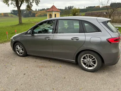 Mercedes B 180 d