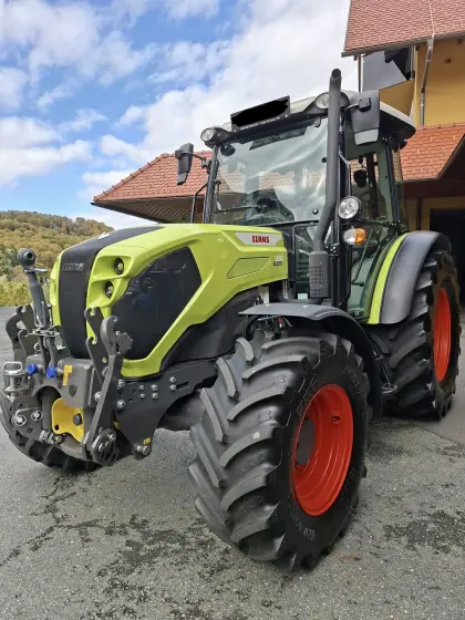 Claas Elios 330