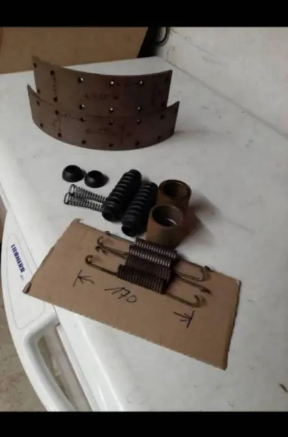 Restteile Bremse Zettelmeyer Baumaschine