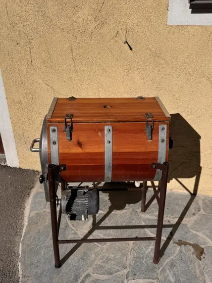 El. Butterfass aus Holz, für Tüftler