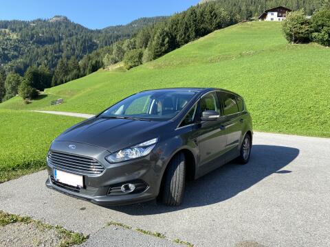 Ford S-MAX Titanium Allrad