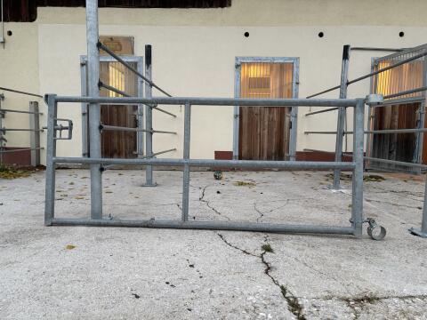 2 massive Paddock-, Weidezauntore