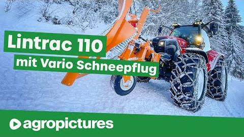 Schneeräumung mit Vario Schneepflug am Lindner Lintrac 110 | Traktortechnik im Winterdienst