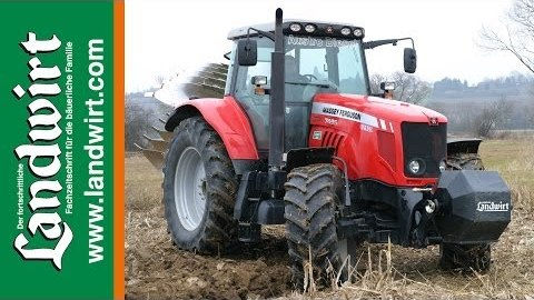 MF 7495 Dyna-VT