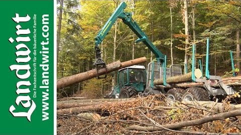 Pfanzelt PM Trac und logLINE Rückeanhänger