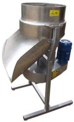 Gemüsebau: Vom Kartoffelroder bis zur Zwiebelputzmaschine
