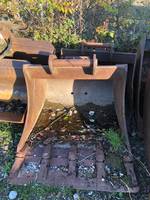 Anbauteile für Baumaschinen