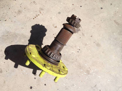 Bild 4:Claas Mega Mähdrescher Portalgetriebe