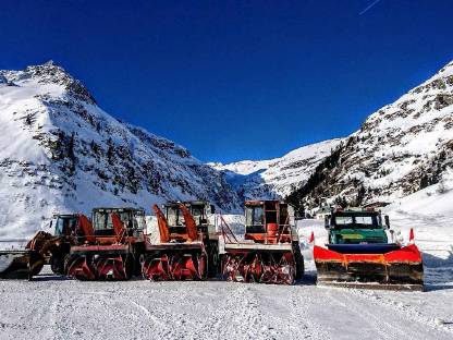 Bild 3:Schneefräsarbeiten