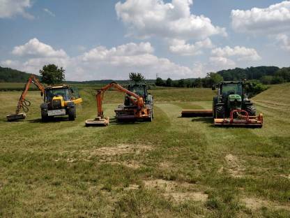 Bild 2:Böschungspflege