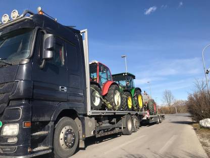 Bild 3:Maschinentransporte