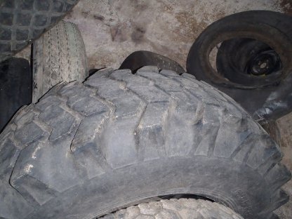 Bild 3:Kommunalreifen 16,9-28 Nokia