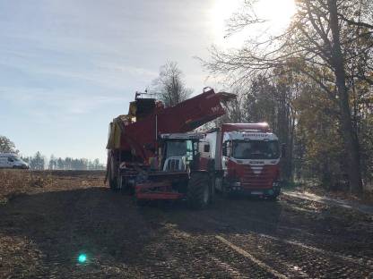 Bild 5:Transporte-Lohndrusch-Lohnarbeiten-Agrar