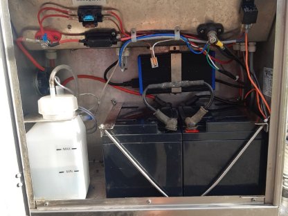 Bild 5:DeLaval MilchMobil 250 mit Antrieb