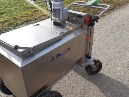 Bild 2:DeLaval MilchMobil 250 mit Antrieb