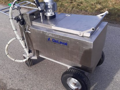 Bild 4:DeLaval MilchMobil 250 mit Antrieb
