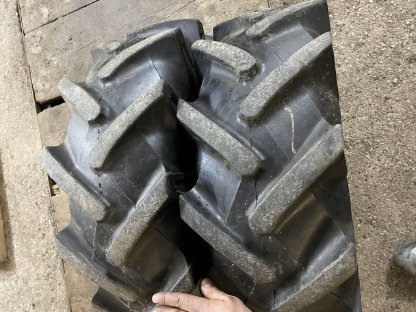 Mähtrac Reifen