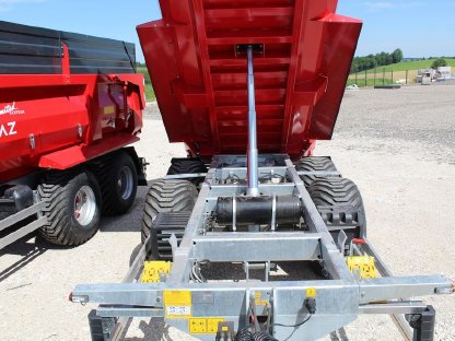 Bild 5:Palaz Muldenkipper 20 t