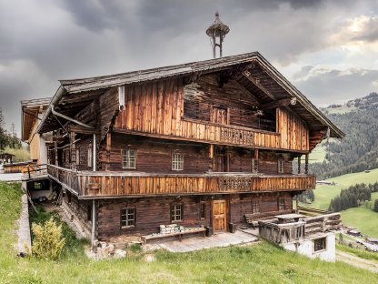 Original Kitzbüheler Bauernhaus zum Wiederaufbau