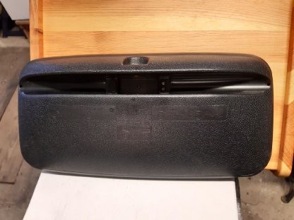 Bild 2:Leuchten und Spiegel