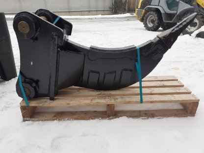 Bild 2:Bagger Reißzahn
