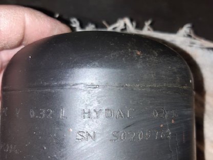 Bild 3:Blasenspeicher für Steyr 9000