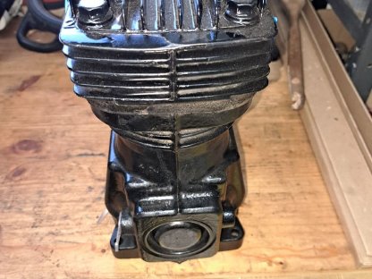 Bild 2:WABCO Luftkompressor