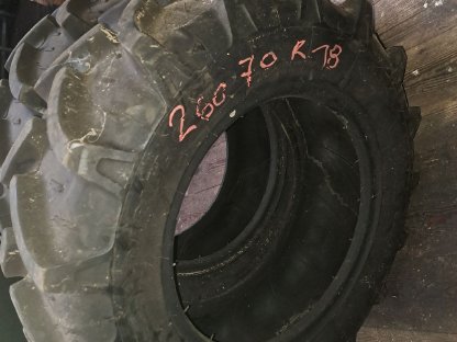 Reifen 260/70 R18