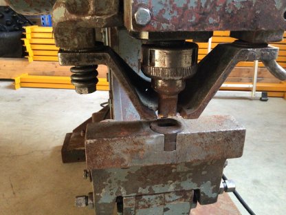 Bild 4:Peddinghaus 5-fach Stanze 210/13