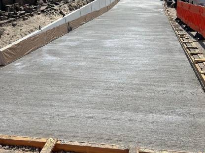 Bild 6:Betonboden, Industrieboden, Betonglätten, Betonieren, Beton