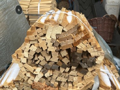 Holz | Anzündholz 30cm lang