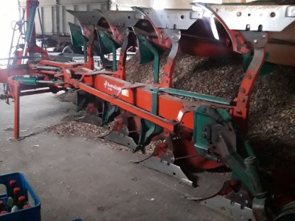 Bild 6:Kverneland Pflug LB100/240 Vario