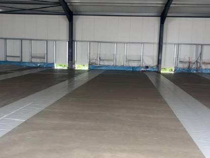 Bild 8:Betonboden, Industrieboden, Betonglätten, Betonieren, Beton