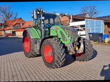 Farmtrac Krokodilgebiss Frontlader Zubehör Kleintraktor Traktor Schlepper  in Niedersachsen - Winsen (Luhe), Gebrauchte Agrarfahrzeuge kaufen