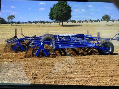 Bild 2:Bodenbearbeitung, Saatbettbereitung