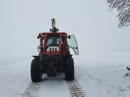 Bild 9:Steyr Profi Classic 4115 Forstaufbau