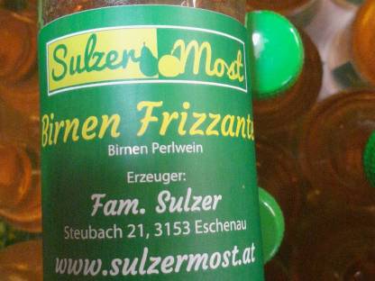 Bild 2:Most Säfte Edelbrände Liköre Heu