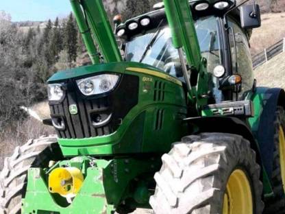 Traktor John Deere 6105r