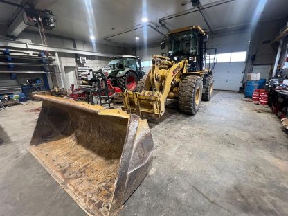 Bild 7:Radlader CAT JCB