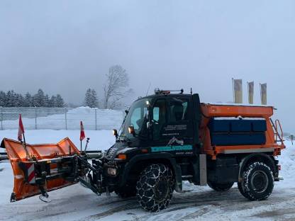 Mercedes Unimog U400