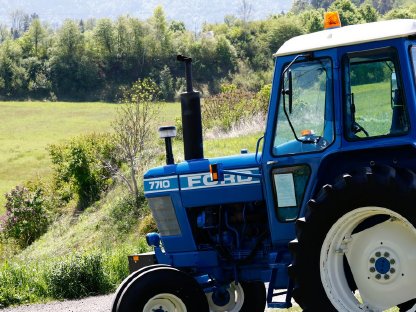 Bild 4:Ford 7710-2 Der blaue Büffel