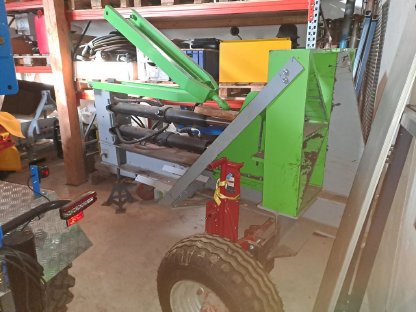 Bild 5:Holzspalter Eigenbau