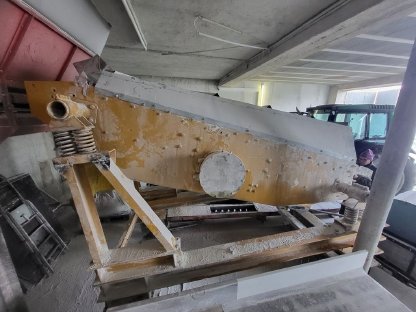 Bild 2:Rüttelmaschine Schotter, Sand, Kompost, Getreide u.v.m.