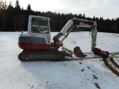 Takeuchi TB 250