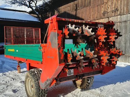 Bild 4:Kirchner Miststreuer T40