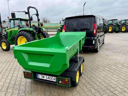Bild 8:Hydraulischer Kippanhänger Rohbau zur Zugmaschine Auto Zulassung