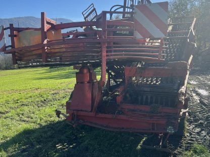 Bild 2:Rüben Reinigungs-Verladeband